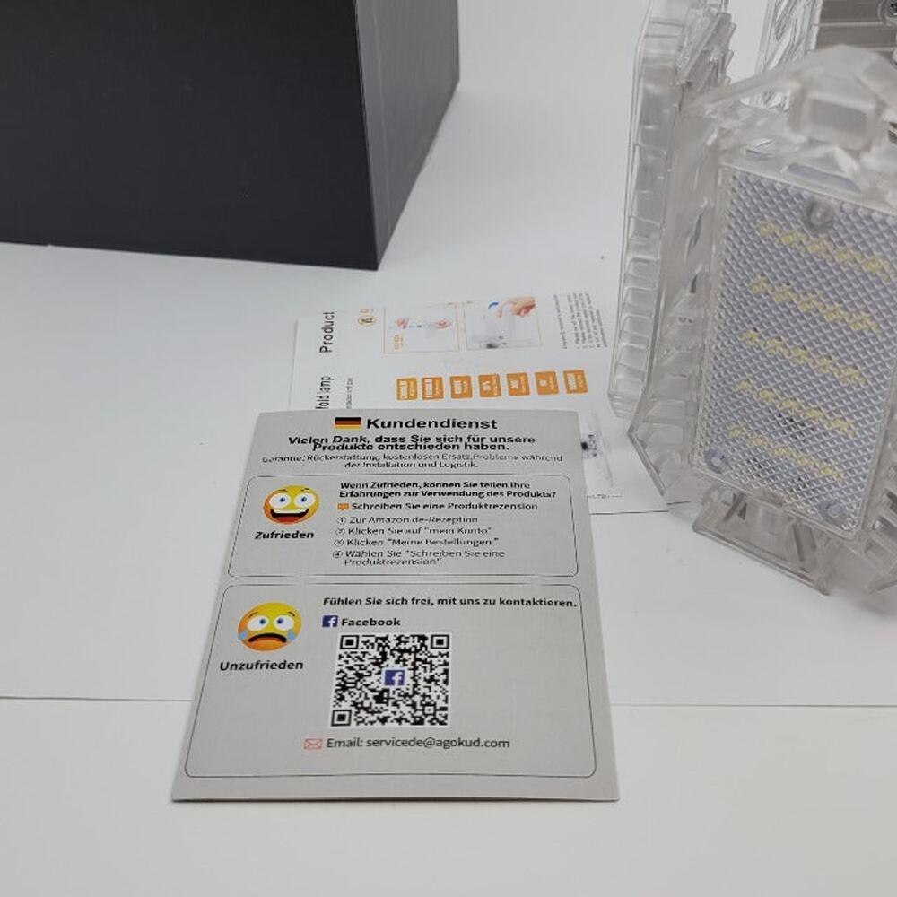 Agokud 100 Transparent Led Garage Lights. 5 adjustable panels. New, open box. - Picture 6 of 10